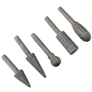 Tarniki trzpieniowe stal 6mm