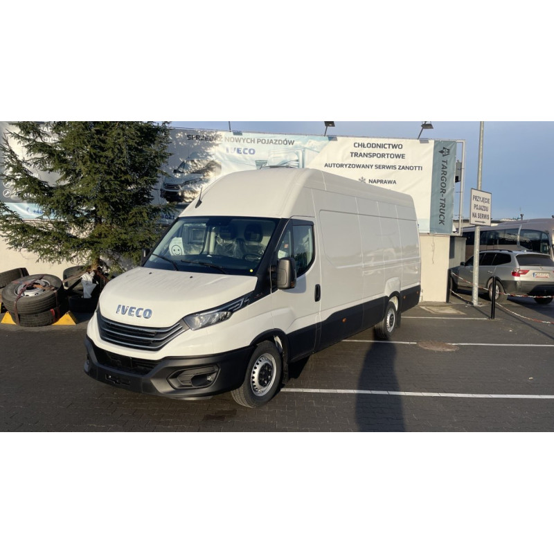 Samochód ciężarowy IVECO 35S18