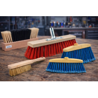 Miotły | Szczotki | Zamiatacze
